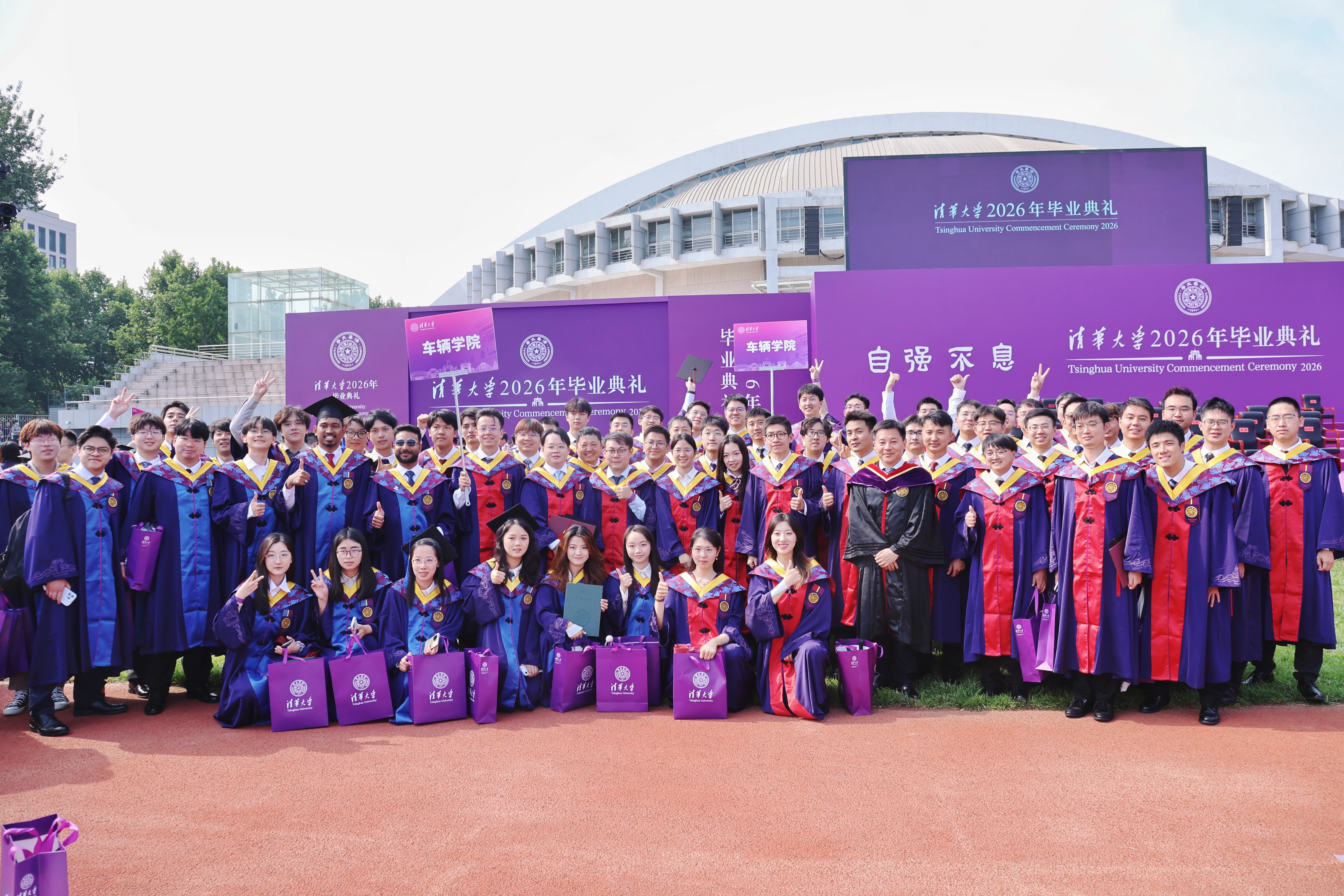 20260628-26研究生毕业典礼-杨屿涵-毕业精彩瞬间3.jpg